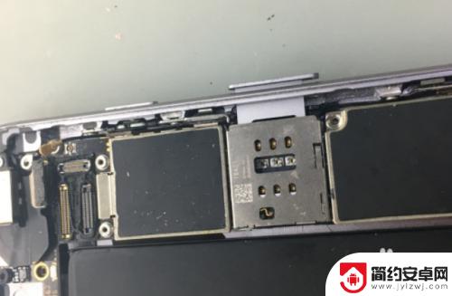 苹果6s手机怎么拆开换电池 苹果iPhone 6s拆机步骤图文教程