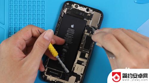 苹果11手机怎么拆 iPhone11拆机教程分享