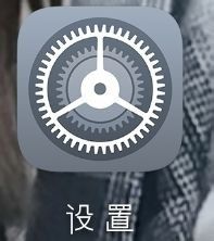 如何设置电视可以跟手机投屏 如何用手机给电视投屏