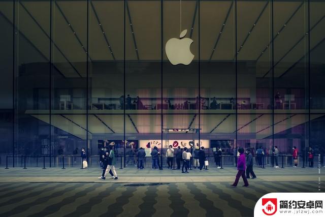 苹果措施引起轩然大波！停止签署iOS17.3版本