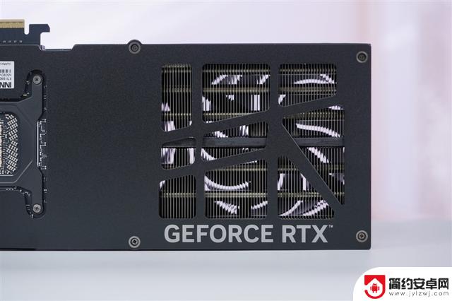 映众RTX 5090 D v2曜夜X3 24GB显卡评测：575W功率释放，依旧称霸当今最强