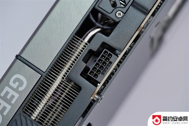 映众RTX 5090 D v2曜夜X3 24GB显卡评测：575W功率释放，依旧称霸当今最强