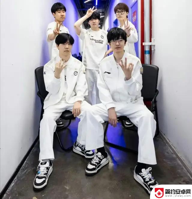 BLG解散传闻:谁能代替Jiejie?管理层不会做出疯狂决定!